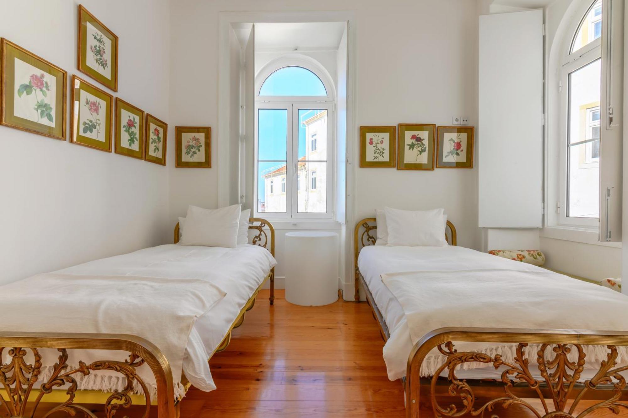 Portas Do Castelo Apartments Lisboa Phòng bức ảnh